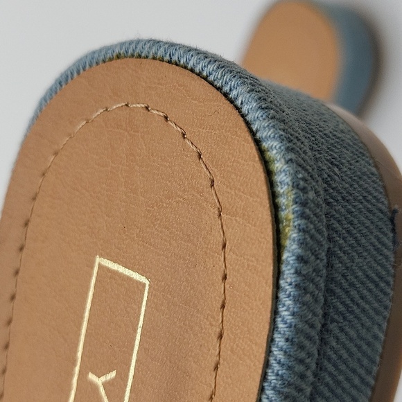 1143- Yoki Women's Mules Denim Size 8 NWT - Picture 8 of 10